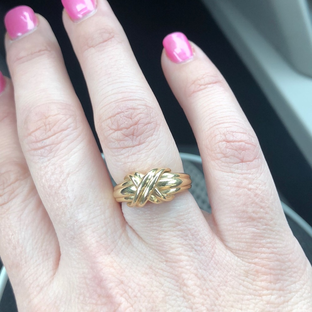 Tiffany & Co Signature Kiss Ring